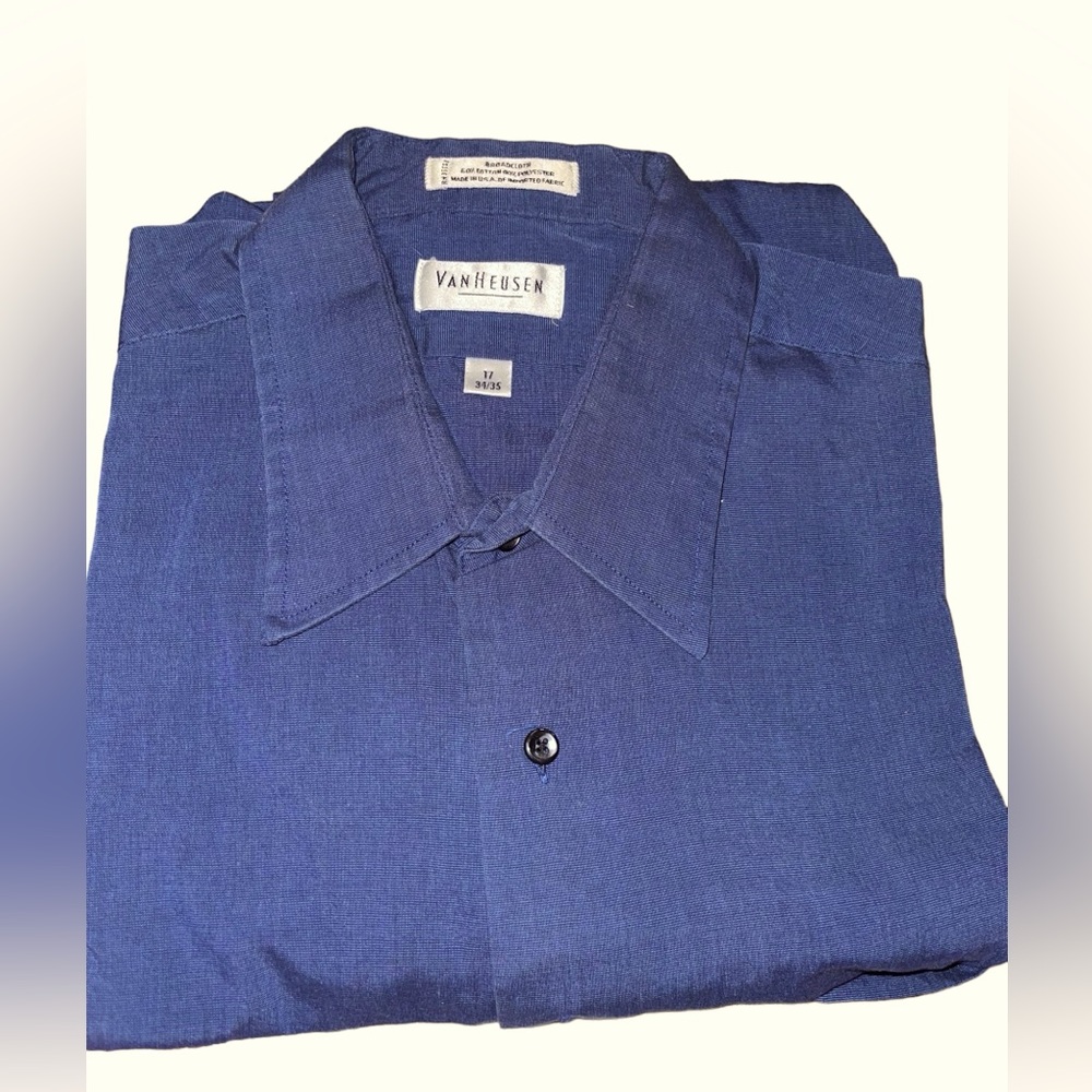 Van Heusen broad cloth dress shirt